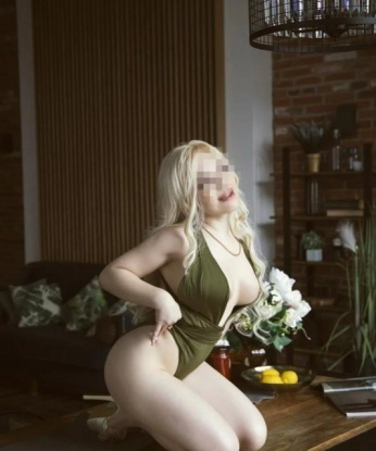 Лариса, 24 года